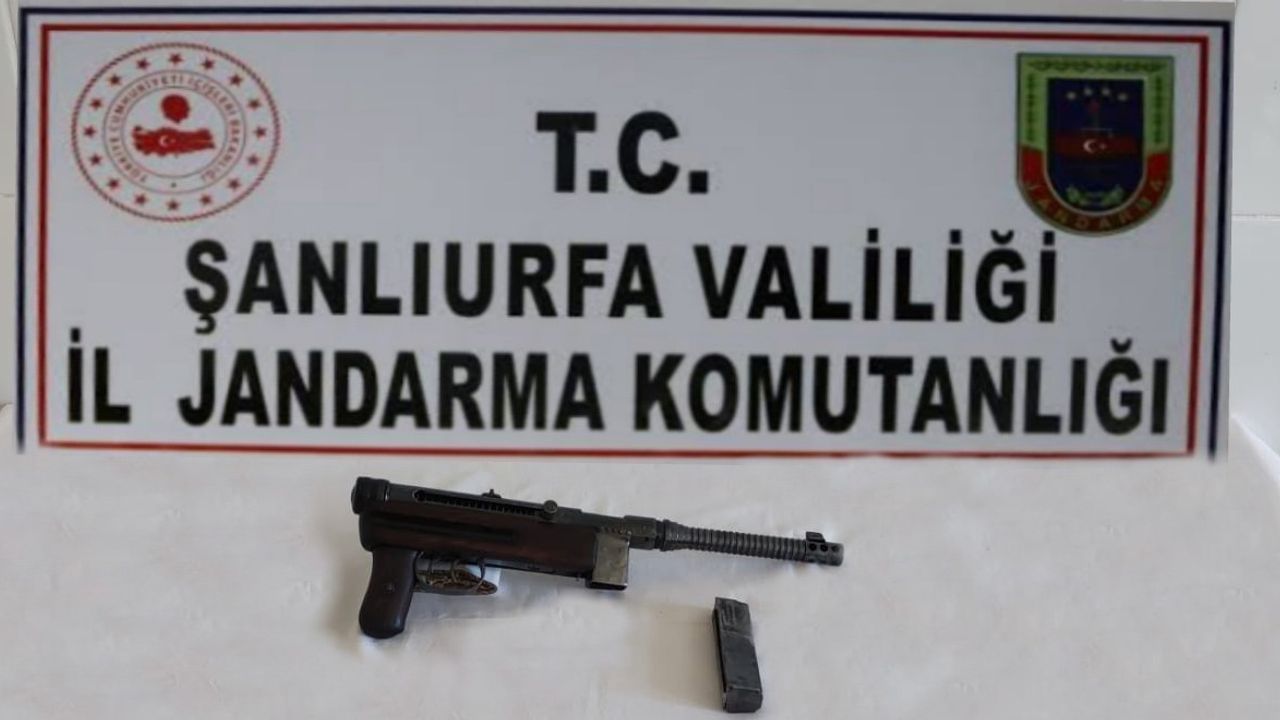 Şanlıurfa'da Jandarma Suikast Silahı İle Ele Geçirdi