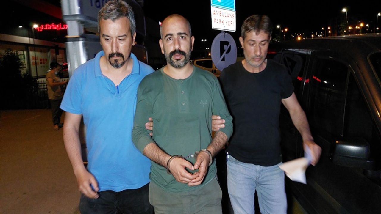 Urfalı Sahte Polis 100 Bin Liralık Altınla Yakalandı
