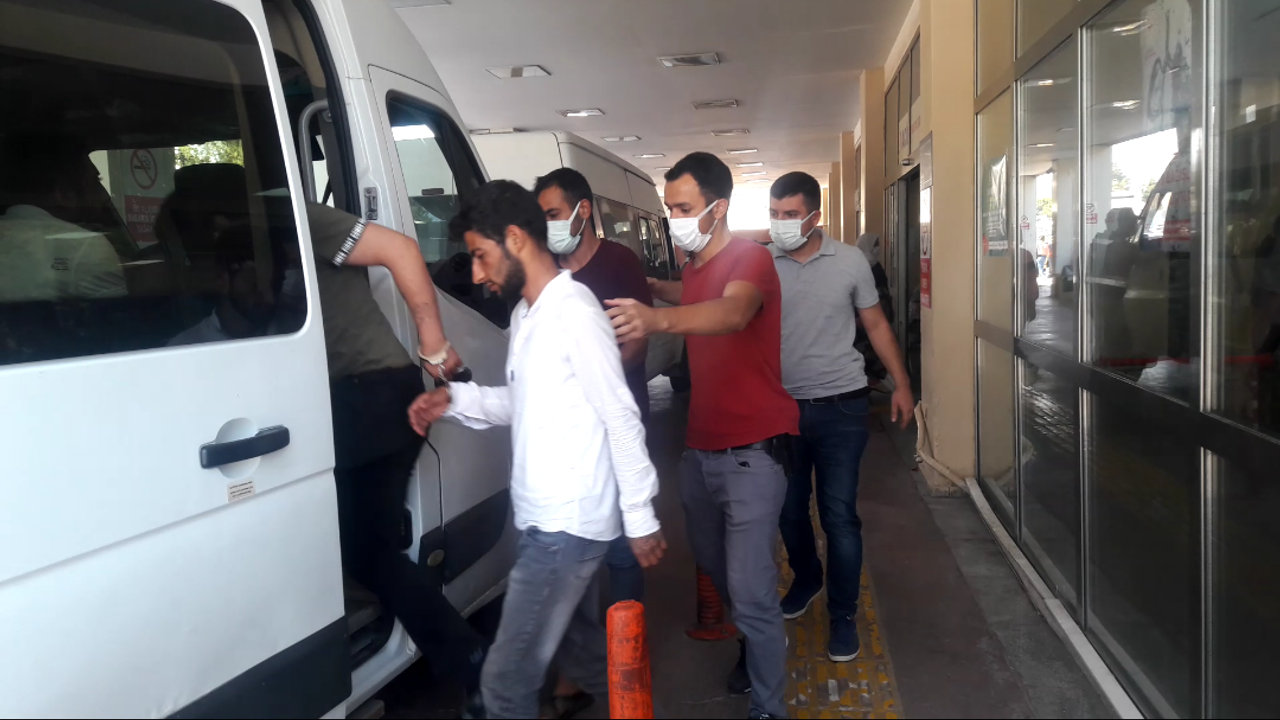 Urfa'da Hırsızlık Şüphelisi 3 Kişi Gözaltına Alındı