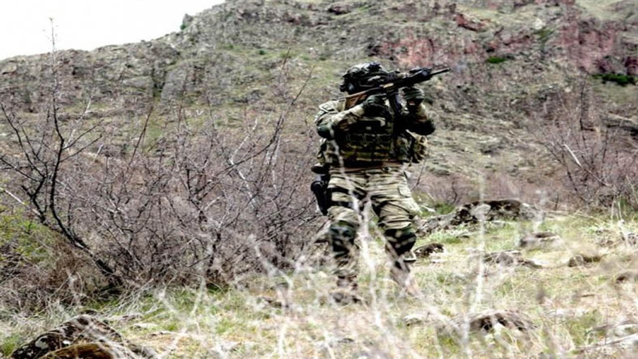 Barış Pınarında 3 Askeri Şehit Eden Terörist Yakalandı
