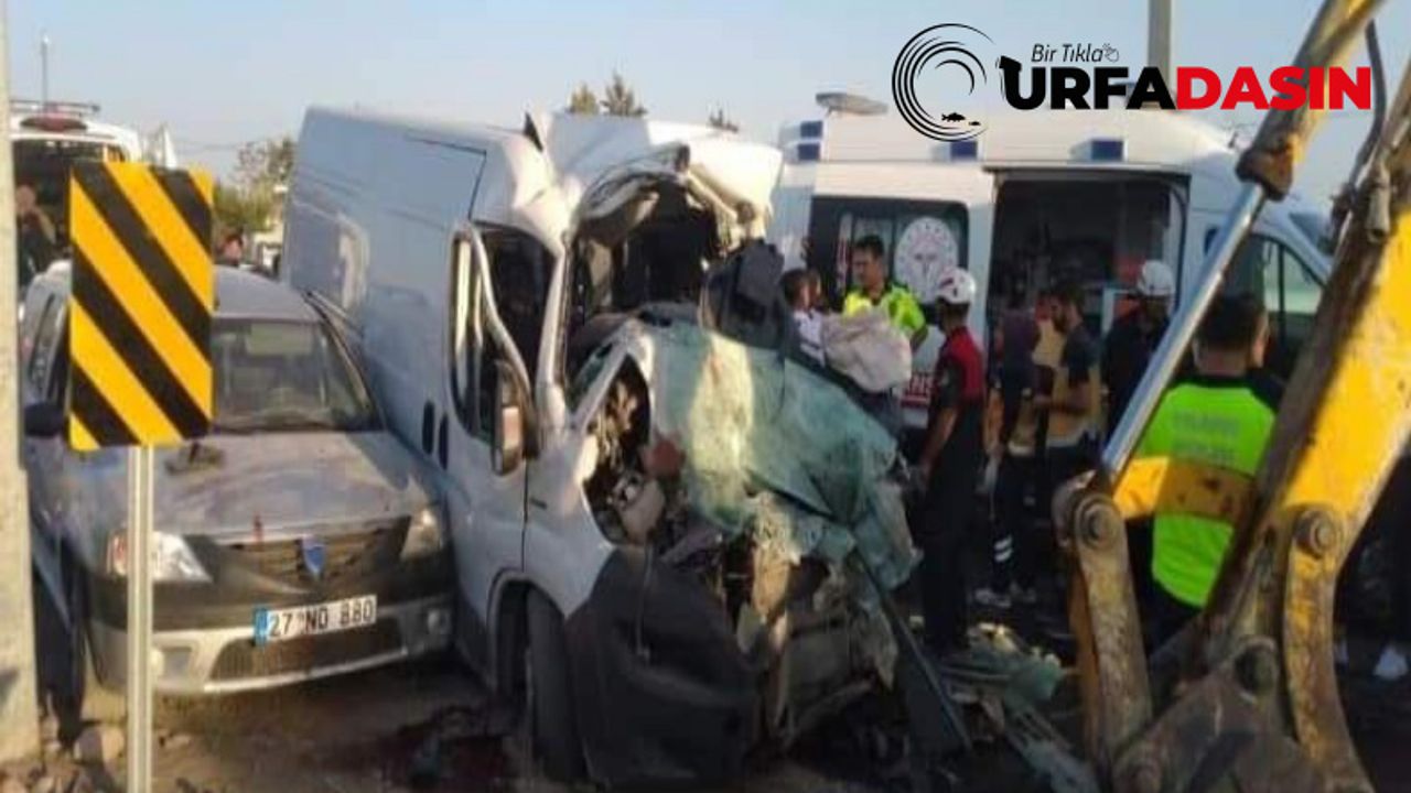 Şanlıurfa Gaziantep Yolunda Kaza 2 Ölü 3 Yaralı