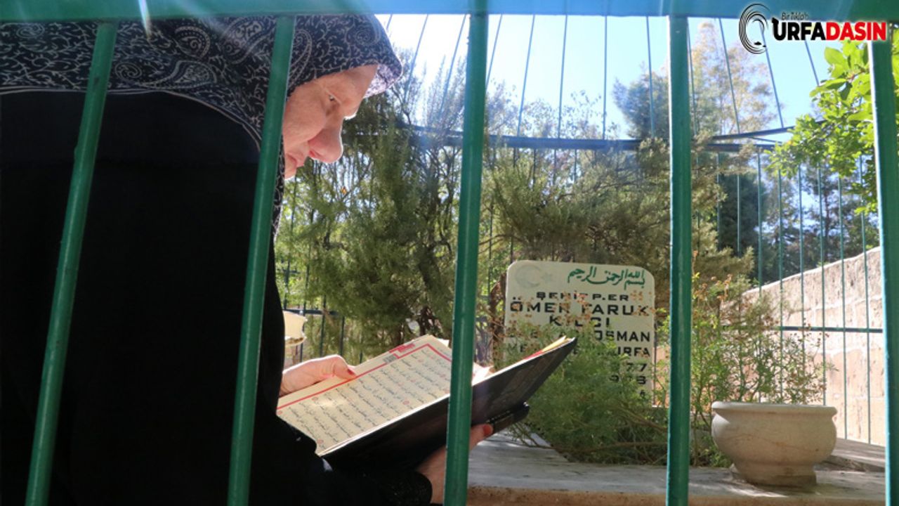Şehit Oğlu İçin 78 Yaşında Kur'an-I Kerim Okumayı Öğrendi