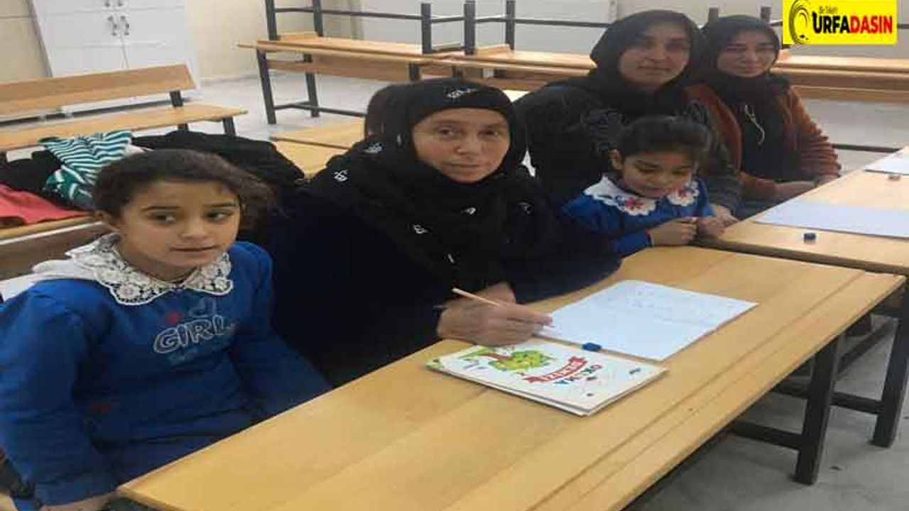Urfa'da Takdir Edilen Veliler, Çocukları İle Okuma Öğreniyor
