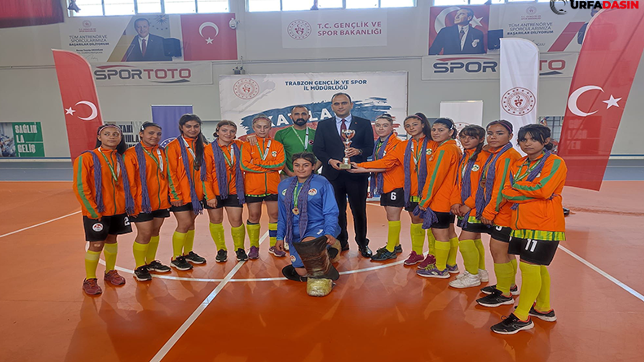 Suruç Belediyesi Hokey Spor Kulübü 1. Lige Yükseldi