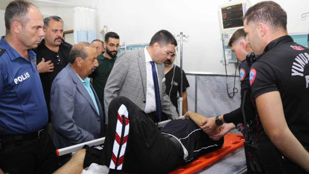 Şanlıurfa'da Yunus Timi Kaza Geçirdi: 2 Polis Yaralı