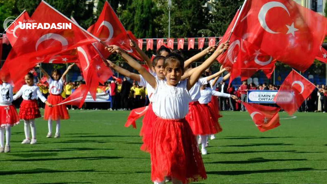 Birecik’te Cumhuriyet’in 102. Yılı Coşkuyla Kutlandı