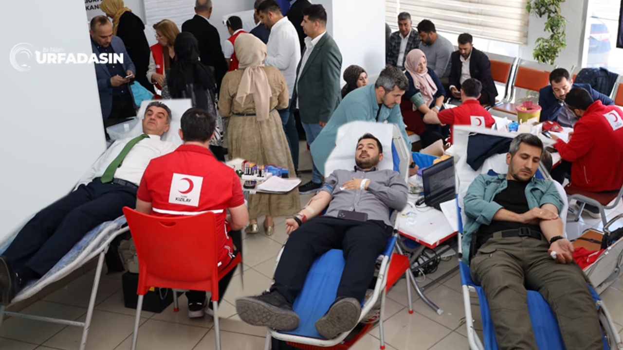 AK Parti Şanlıurfa İl Teşkilatı Kan Bağışında Bulundu