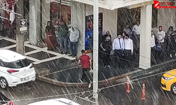 Şanlıurfa'da Dolu Ve Yağmur Hayatı Felç Etti