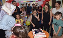 Tuba Büyüküstün'e Urfalı Çocuklardan Süpriz Doğum Günü
