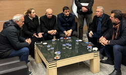 Kılıçdaroğlu depremin vurduğu Şanlıurfa'da incelemelerde bulundu