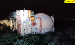 Viranşehir’de Tanker Devrildi: 2 Yaralı