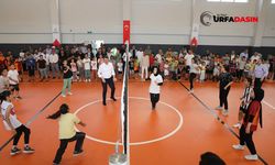 Vali Ayhan'dan Gençlere Pozitif Yaklaşım