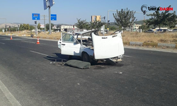 Yaslıca Kavşağı’nda Minibüs ile Otomobil Çarpıştı: 6 Yaralı