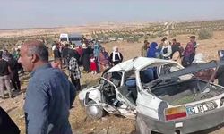 Şanlıurfa'da minibüs ile otomobil çarpıştı 7 kişi yaralandı