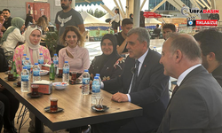 Büyükşehir Belediye Başkanı  Beyazgül, Harran Üniversitesi  Öğrencileriyle Buluştu