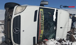 Viraşehir Siverek Arasındaki Yolda Kar Yağışı Nedeniyle Minibüs Devrildi:5 Yaralı