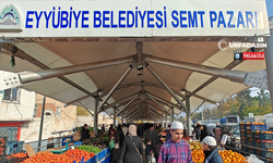 Kapalı Semt Pazarları Esnafın Yüzünü Güldürdü