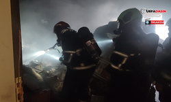 Şanlıurfa’da Bir Evde Çıkan Yangın İtfaiye Ekiplerince Söndürüldü