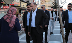 Emniyet Caddesinde Kasım Gülpınar'ı Gören Yoluna Çıktı Dert Yandı