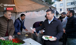 Siverek Belediye Başkan Adayı Ali Murat Bucak İlk İftarını İftar Çadırında Açtı