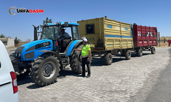 Şanlıurfa'da Fıstık Hasat Sezonunda Traktörlerin Arkasındaki Römorklara Reflektör Takılması Çağrısı