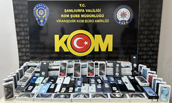 Viranşehir'de Gümrük Kaçağı 350 Cep Telefonu Ele Geçirildi