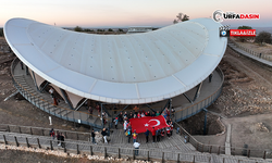 Göbeklitepe’ye Cumhuriyet Yürüyüşü Gerçekleştirildi