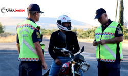 Kask Takmayan Motosiklet Sürücülerine Jandarma ve Polis Kafayı Takıyor