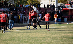 Siverek Temsilcisi Farklı Kazandı: Siverek Belediyespor 4-0 Kahta 02 Spor