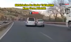 Şanlıurfa’da Seyir Halindeki Otomobillerin “İt Dalaşı” Kameraya Yansıdı