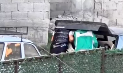 Şanlıurfa'da Gündüz Gözüyle Park Halindeki Otomobil'de Hırsızlık