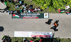 Şanlıurfa'da Kadın ve Çocuklardan İsrail'e Oturma Eylemi İle Tepki