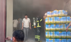 Şanlıurfa'da Toptancıda Yangın Çıktı