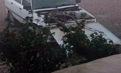Şanlıurfa'da Fırtına Çatıları Uçurdu Tarlalara Zarar Verdi