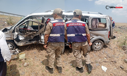 Hafif Ticari Araç Takla Attı: 2’si Bebek 4 Yaralı