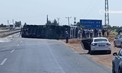Viranşehir Mardin Yolunda Tır Devrildi