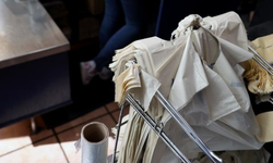 Marketlerde Plastik Poşet Yerine Kağıt Bez Çanta Dönemi
