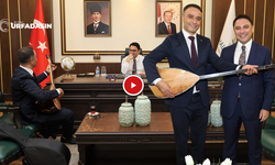 Şanlıurfa Haliliye Kaymakamına Makam Odasında Türkü Resitali