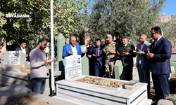 Viranşehir Kaymakamı Kemal Ülkü'den Gaziler Günde Şehit Kabrine Ziyaret