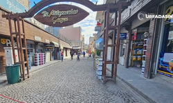 Suruç’ta Bir Milyoncular Çarşısı’nın Yolları Trafiğe Kapatıldı