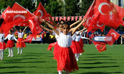 Birecik’te Cumhuriyet’in 102. Yılı Coşkuyla Kutlandı