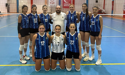 Viranşehir Kadın Voleybol Takımı Gaziantep Deplasmanında Fırtına Gibi Esti: 3-0