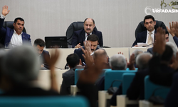Şanlıurfa Büyükşehir Belediye Meclisinde AK Partililer Meğer Raylı Sisteme Red Oyu Vermemiş