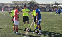 Akçakalespor Rakibini 3-1 Yendi Liderliğini Sürdürdü