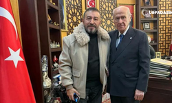 Uzaylı Türkücü Mustafa Topaloğlu MHP'den Siyasete Mi Hazırlanıyor