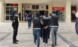 Şanlıurfa'da 2 Kişiyi Silahlı Saldırıda Yaralayan 4 Zanlı Adliyeye Sevk Edildi