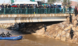 Şanlıurfa Valisi Şıldak ve Başkanlar, Baba ve 3 Çocuğunun Arama Çalışmalarını İnceledi