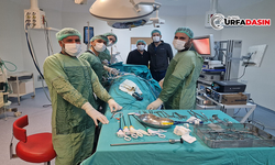 Şanlıurfa'da Böbrek Kisti Kapalı Yöntem Ameliyatla Alındı