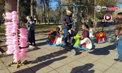 Lunaparkı Olmayan Şanlıurfa'da Çocuklar Mobil Hizmetle Eğleniyor