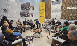 Şanlıurfa'da İbrahim Tezölmez İle Modern Türk Şiirine Panoramik Bir Bakış